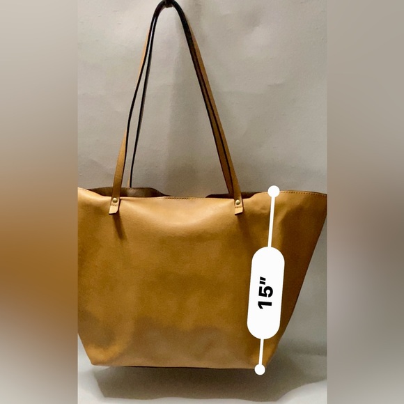 ✨Neiman Marcus, large leather bag✨#MARCUS - Picture 9 of 16